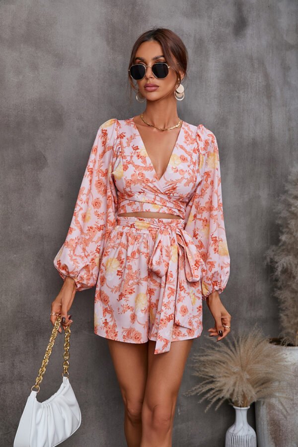 Autumn Flowers Long Sleeve Shorts V-neck Jumpsuit - Image 3