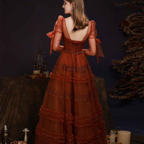 Luxury And Small High End Dress - Image 5