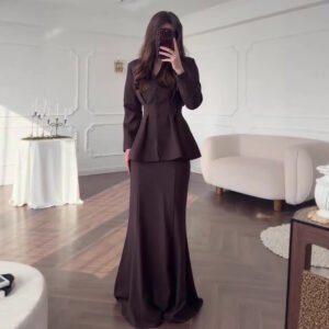 Retro Solid Color Long-sleeved Top High Waist Mid-length Dress Set